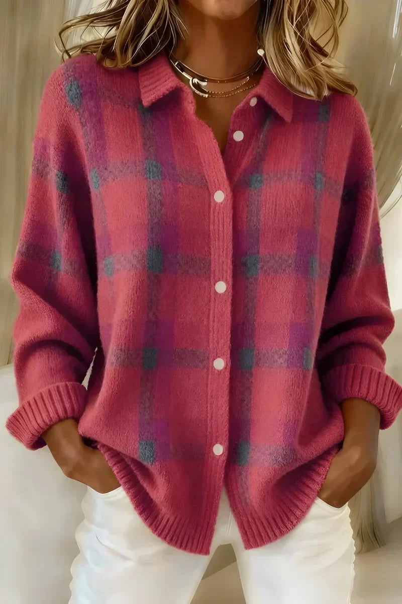Ashley | Klassische karierte Strickjacke mit Kragen
