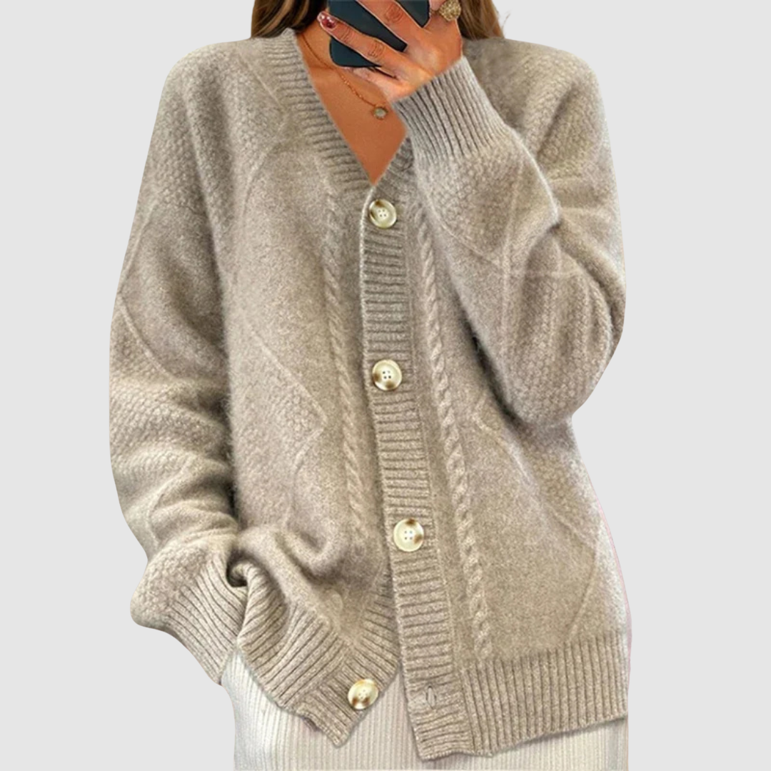 Elżbieta - Strickjacke mit geflochtenem Muster