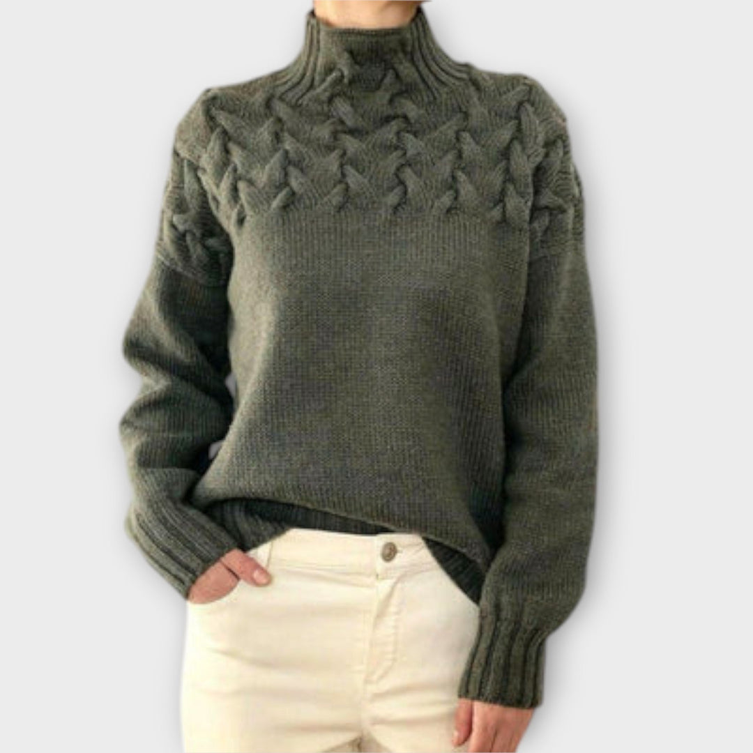 Eva - Damenpullover mit detailliertem Zopfmuster