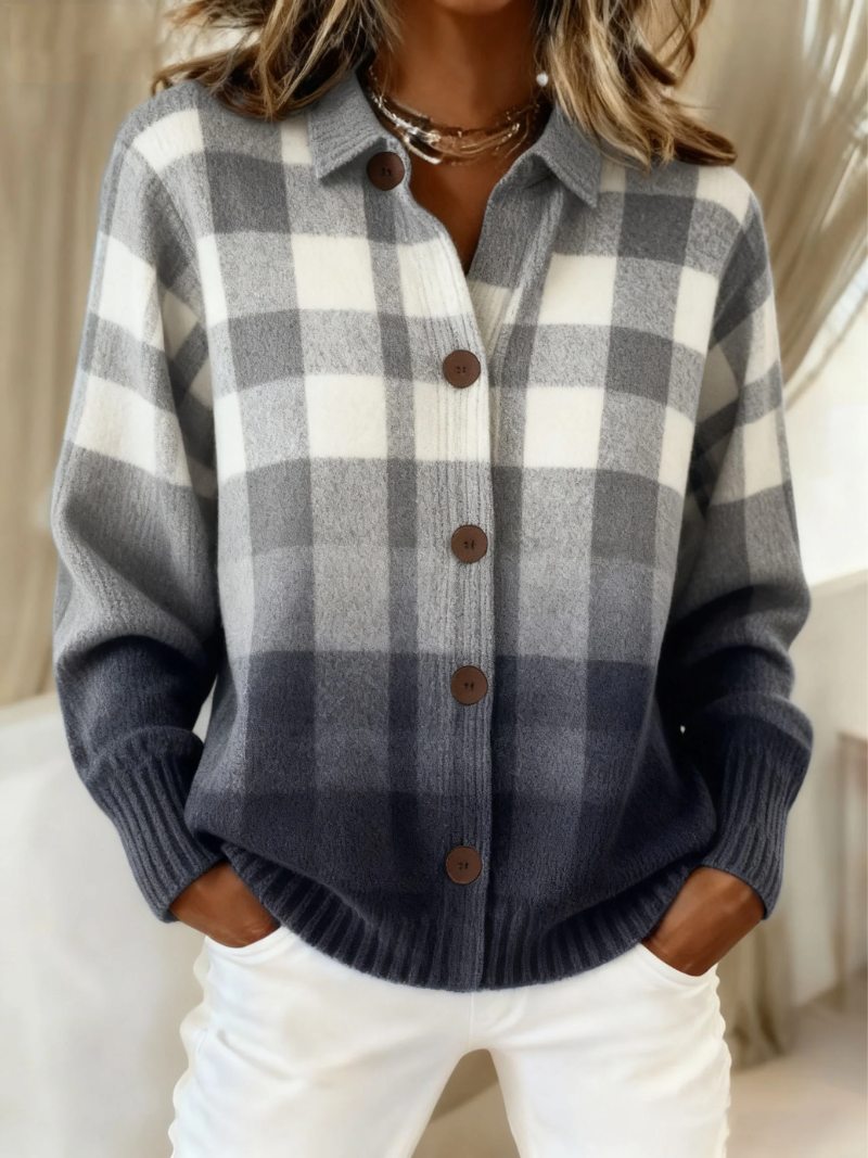 Agnes | Graue Ombré-Karostrickjacke mit Knöpfen