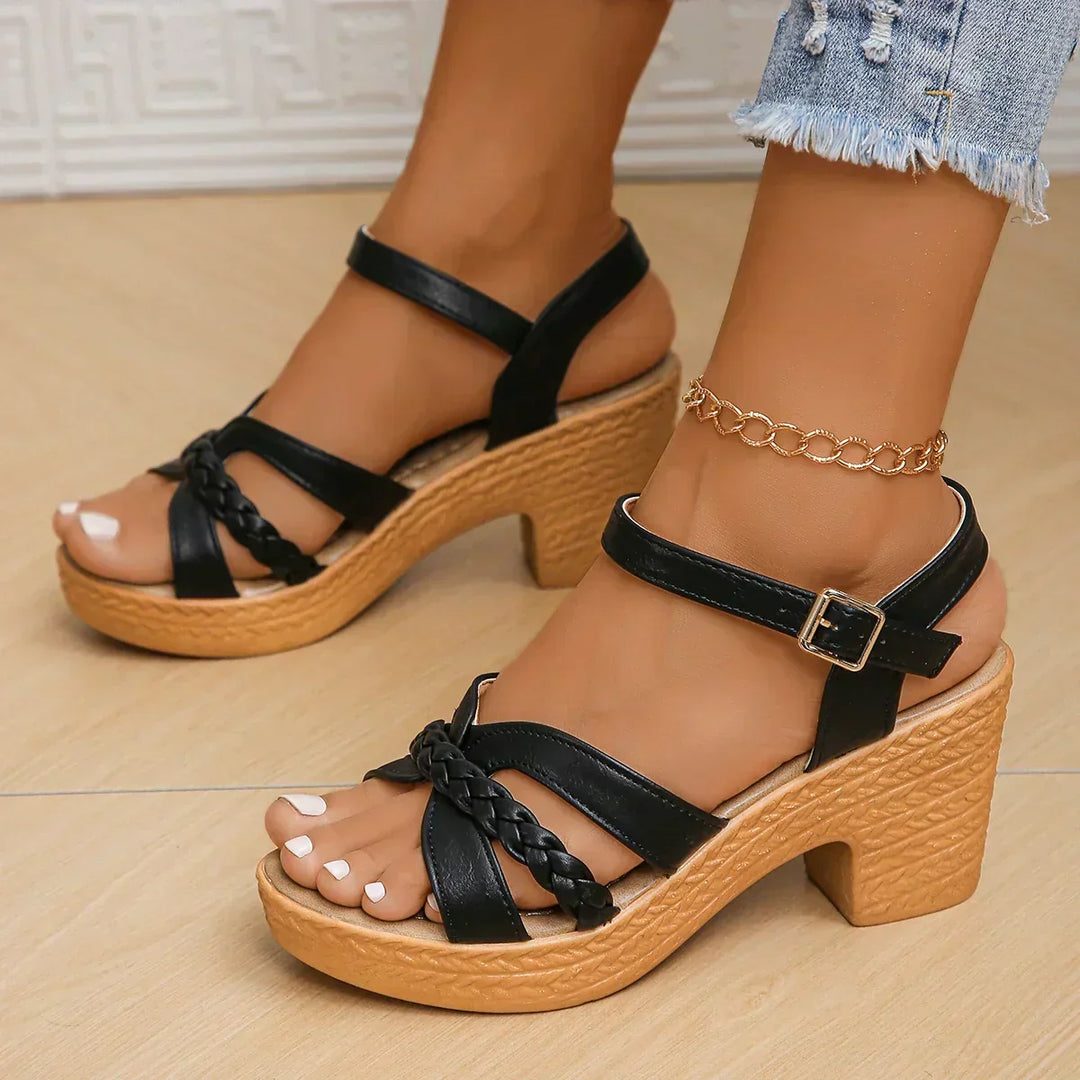 Gianna™ Klassische Sandalen mit Mittelhochschaft