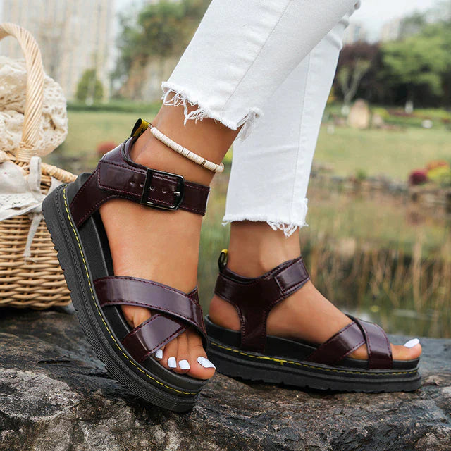 Angelica™ Bequeme Sportsandalen