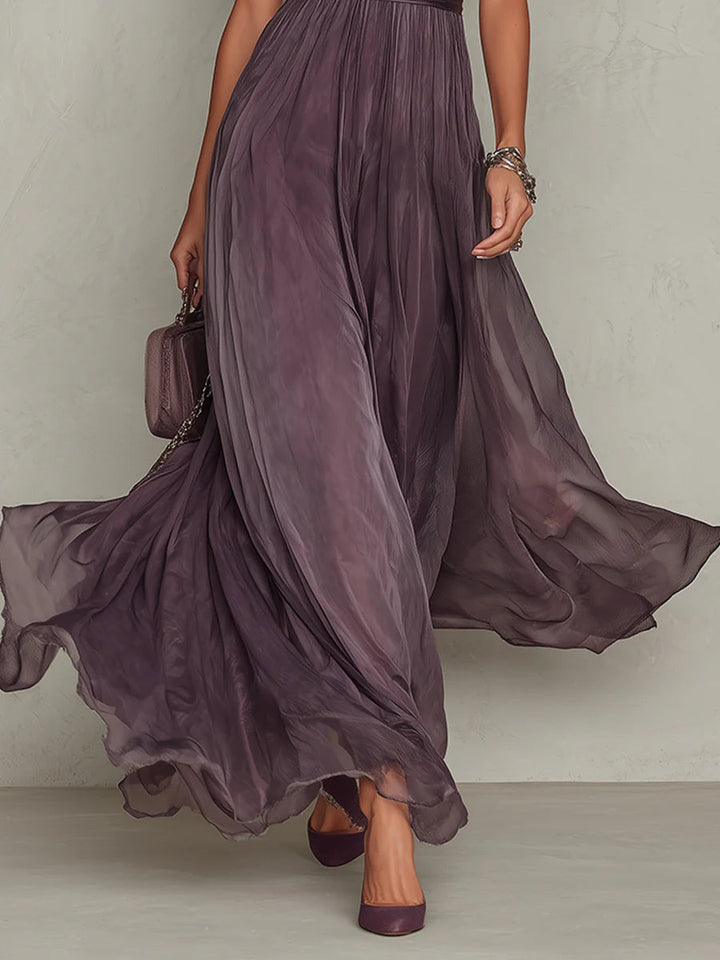 Flavia | Langes lila Kleid mit Schlüssel-Ausschnitt
